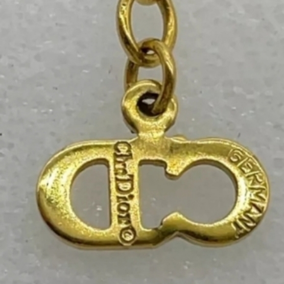 Christian DiorVtg./ Like New/ w CD Box CD Logo Heart Maquette Necklace Authentic - Picture 2 of 16